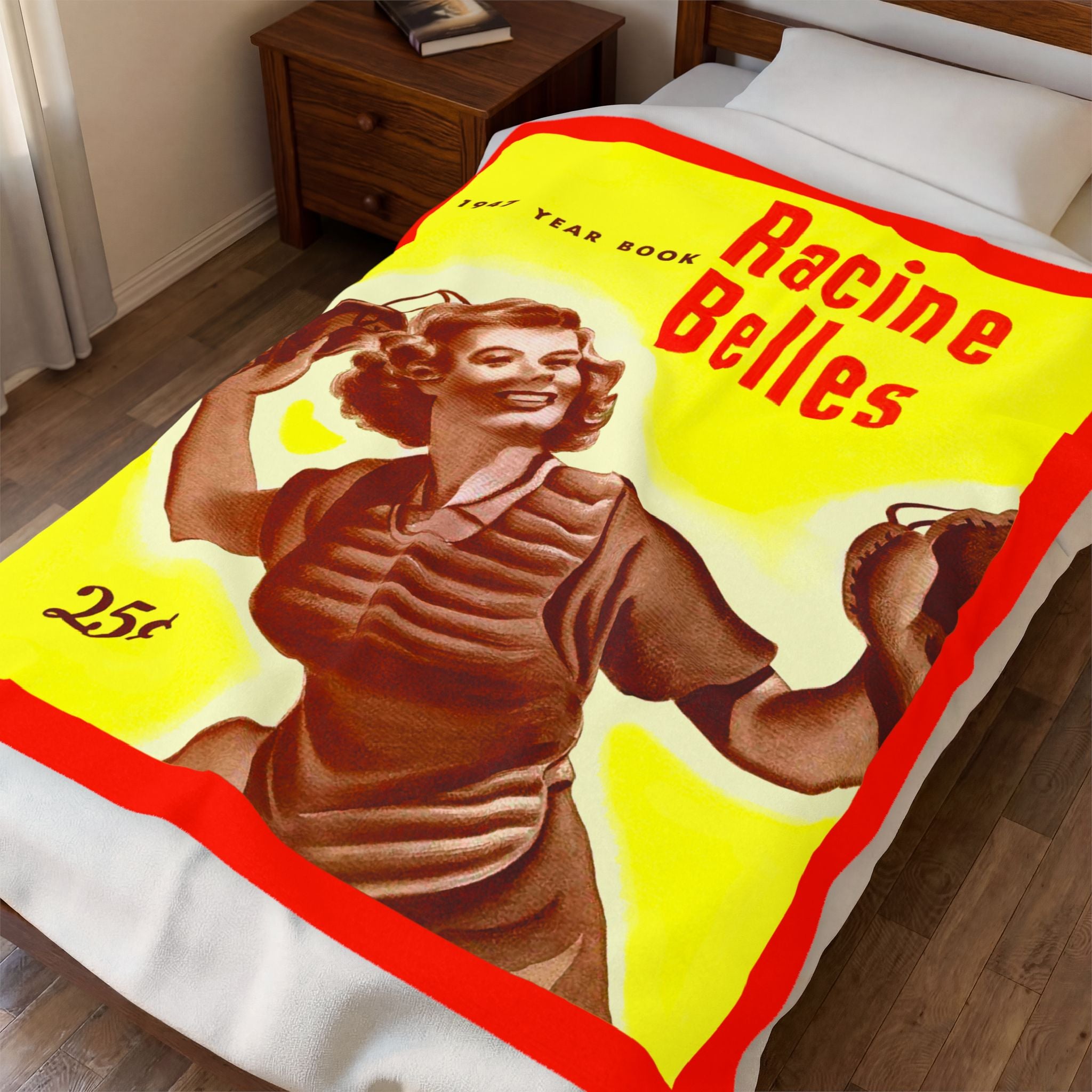 Velveteen Plush Blanket, Racine Belles Baseball Throw, Vintage Sports Fan Gift, 1947 AAGPBL Home Decor, Cozy Sofa Cover, Retro Sports